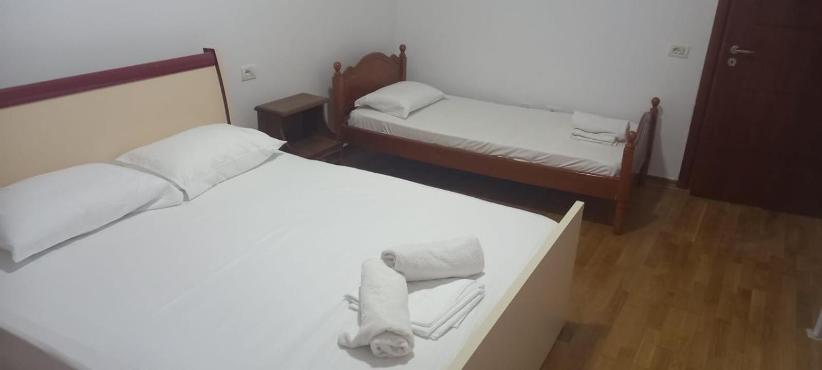 Himara Apartments Oda fotoğraf